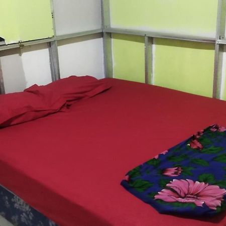 Agus Family Homestay Labuan Bajo Exterior foto