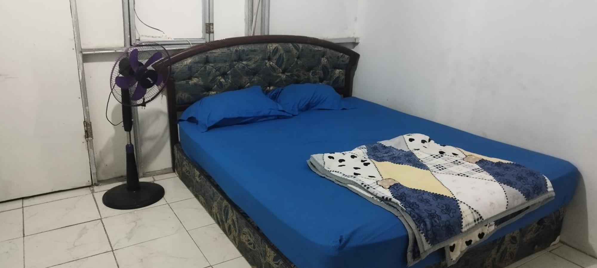 Agus Family Homestay Labuan Bajo Exterior foto